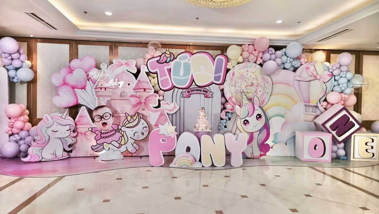 trang-tri-sinh-nhat-pony