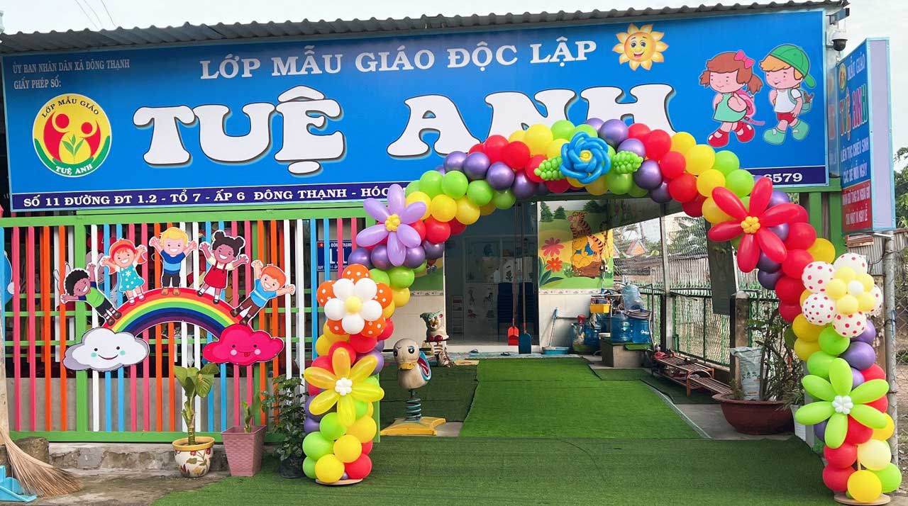 decor-cong-bong-xoan-khai-giang