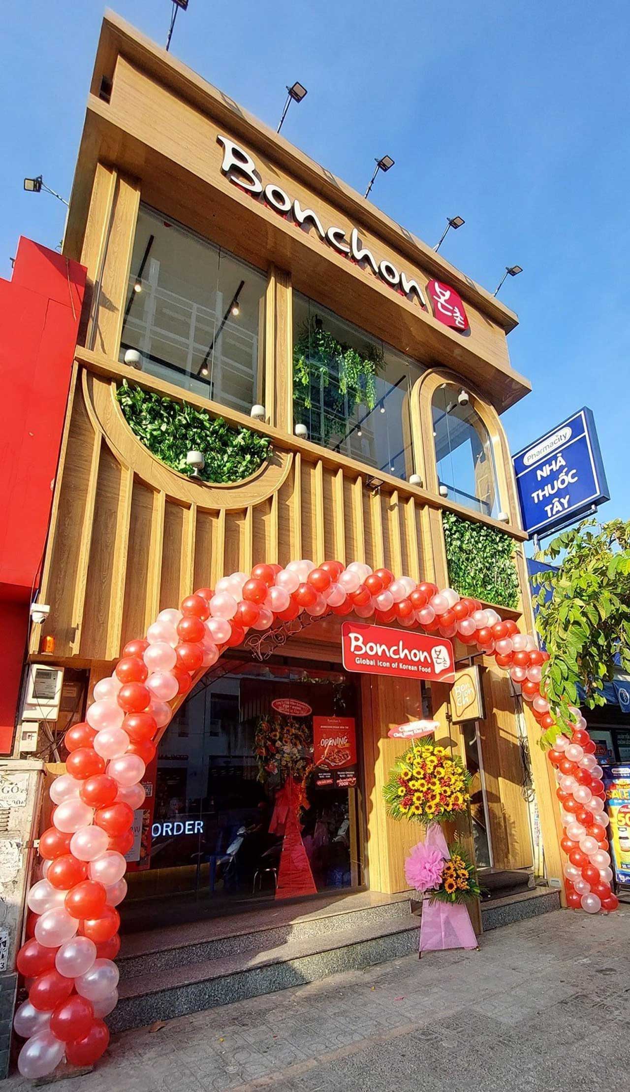 cong-bong-xoan-hai-mau