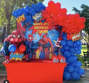 trang-tri-sinh-nhat-1-tuoi-chu-de-spiderman-voi-tone-xanh-do