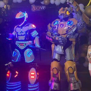 robot-khong-lo-bieu-dien-su-kien-ha-noi