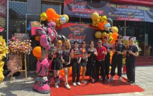 thue-robot-khong-lo-khai-truong-ha-noi
