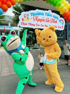 thue-mascot-tphcm