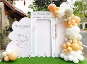 trang-tri-backdrop-khai-truong-phong-cach-trang-tri-sinh-nhat-boho