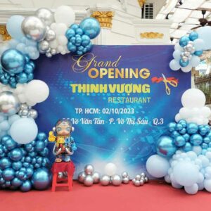 trang-tri-backdrop-khai-truong