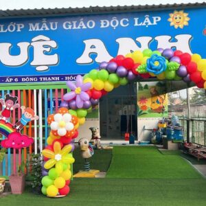 trang-tri-cong-bong-khai-giang