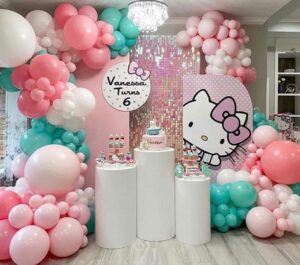 concept-trang-tri-sinh-nhat-cho-be-chu-de-hello-kitty