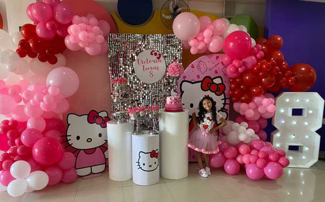 trang-tri-sinh-nhat-chu-de-hello-kitty