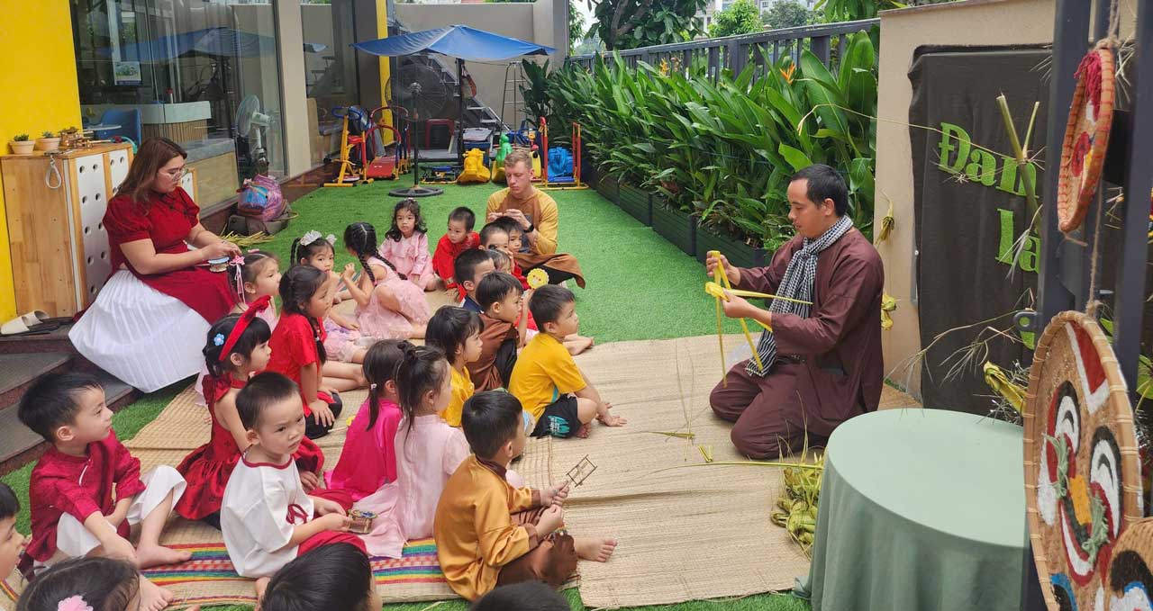 Cho thuê chú cuội xếp lá dừa xep-la-dua-trung-thu