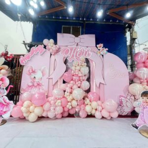 trang-tri-thoi-noi-be-gai