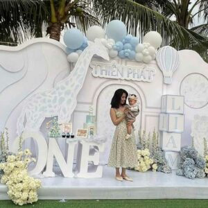 trang-tri-sinh-nhat-tuoi-ngua